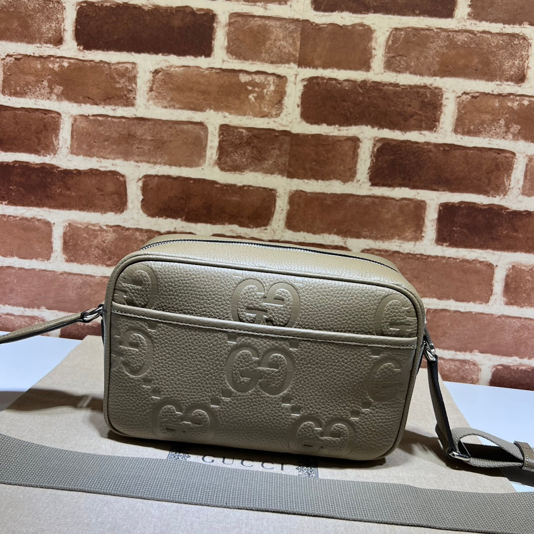 ＧＣＣＩMEN INTERLOCKING G CROSSBODY BAG BEGIE