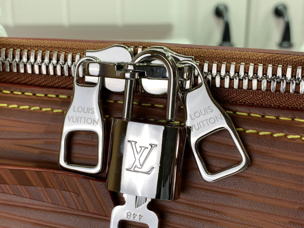 ＬＳ ＶＴＴＯＮ ALMA BROWN