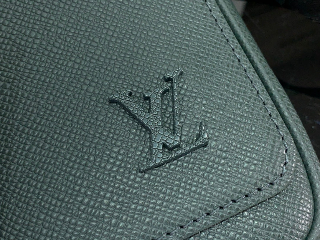 ＬＳ ＶＴＴＯＮ DISTRICT PM BAG