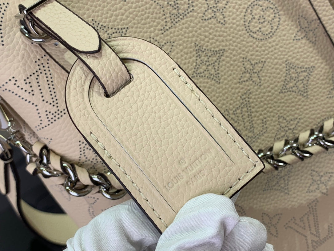 ＬＳ ＶＴＴＯＮ MAHINA HAND IT ALL MM BLACK/BEIGE/CREME