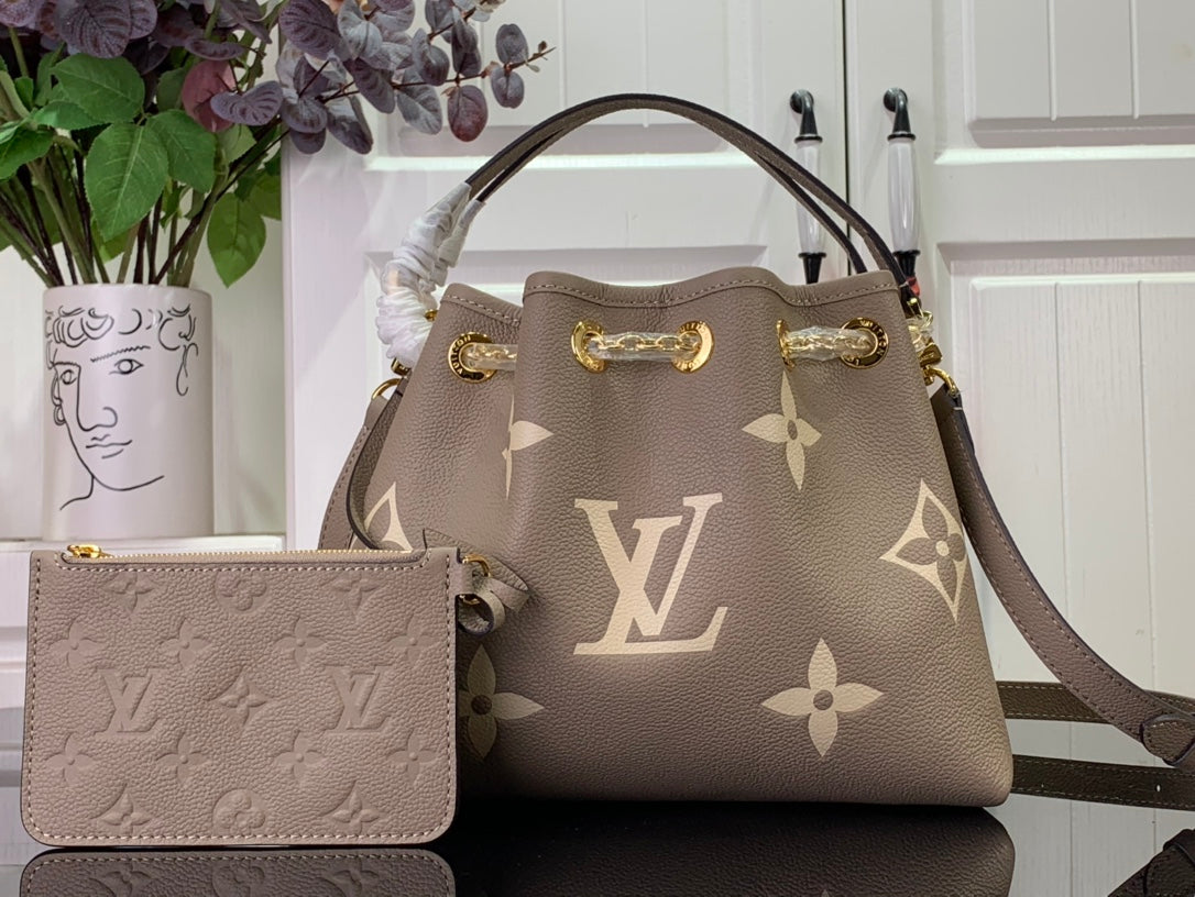 ＬＳ ＶＴＴＯＮ SUMMER BUNDLE BAG BLACK/BEIGE/UMBER