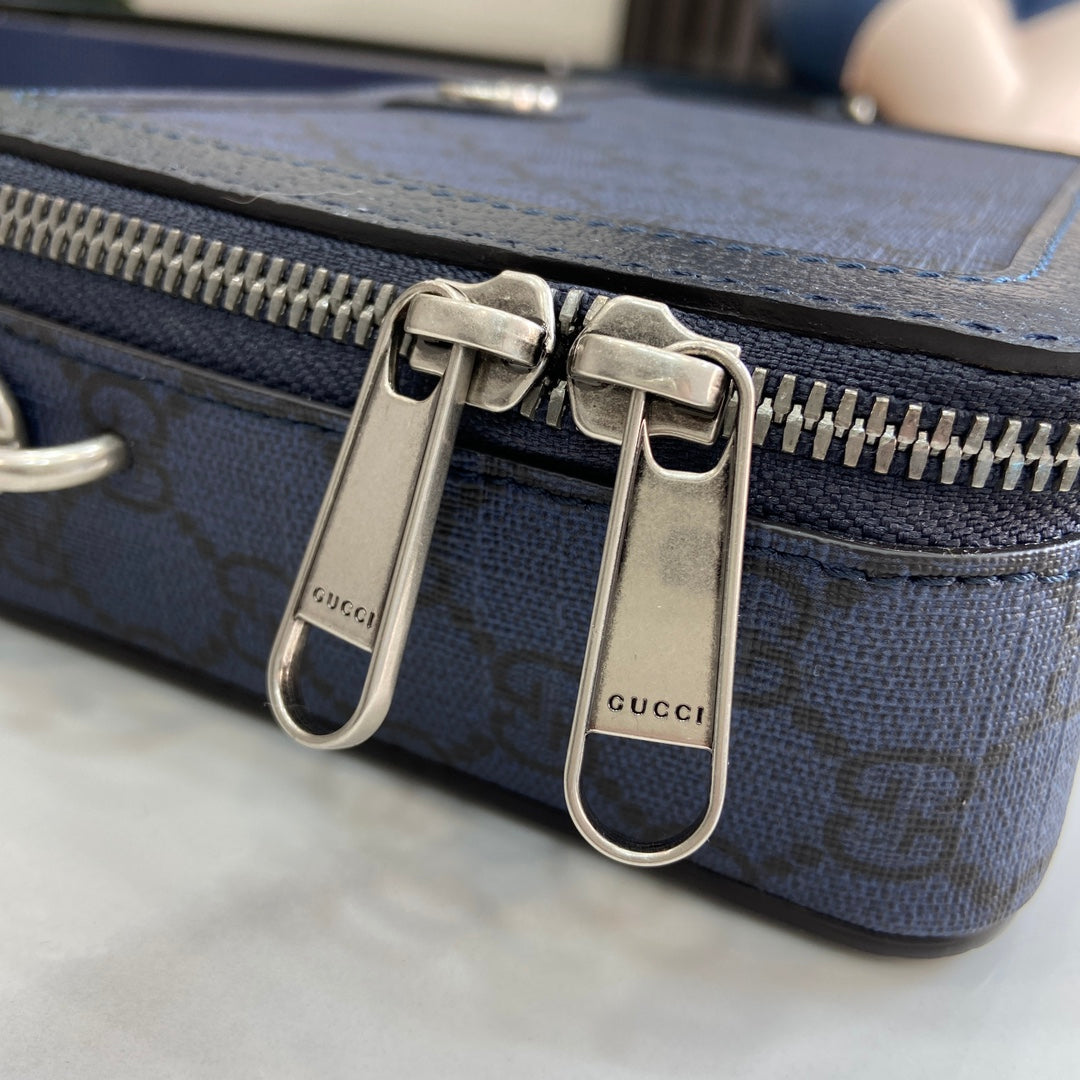 ＧＣＣＩOPHIDIA SMALL SHOULDER BAG BLUE