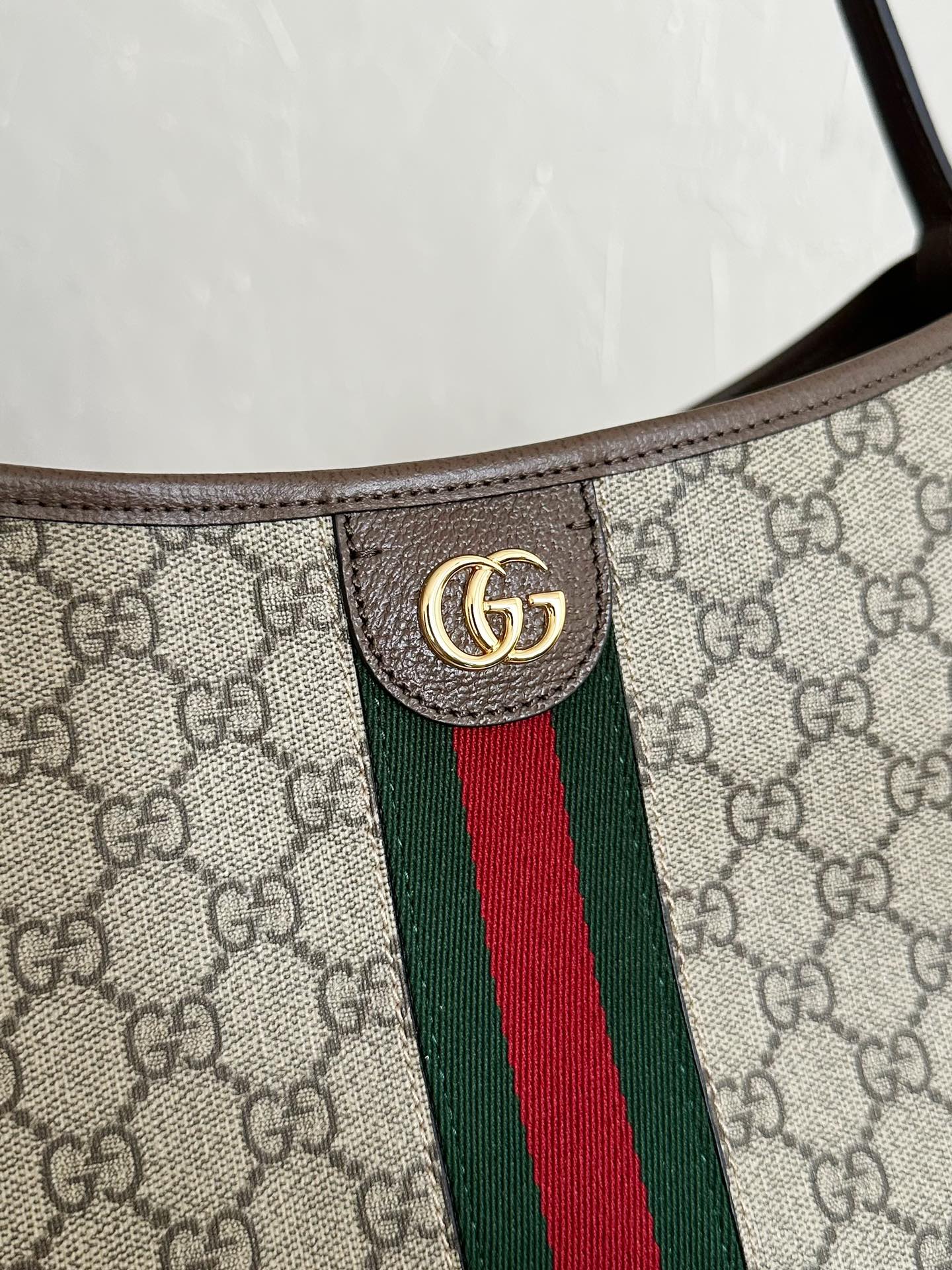 ＧＣＣＩOPHIDIA LARGE SHOULDER BAG