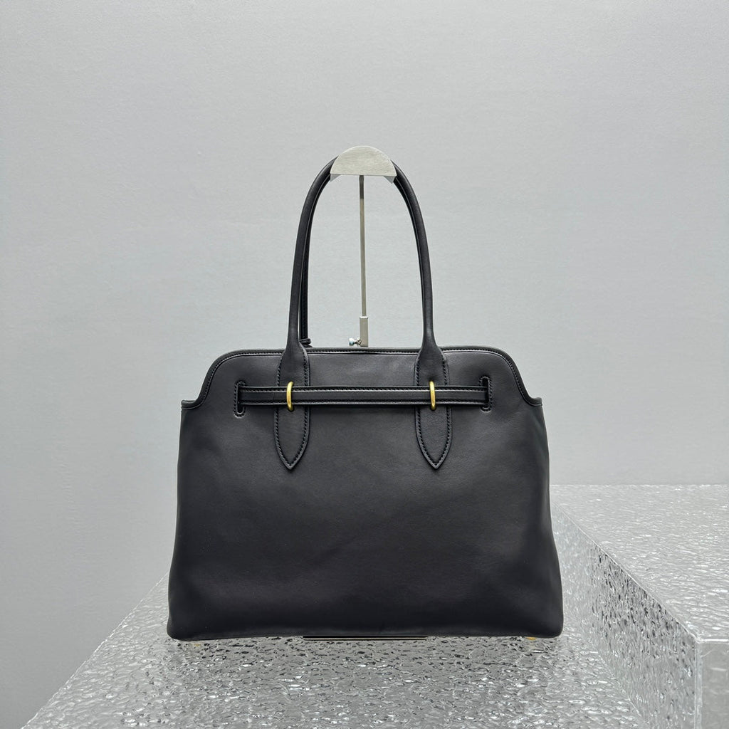 ＭＩ ＭＵ AVENTURE NAPPA LEATHER BAG MEDIUM  BLACK