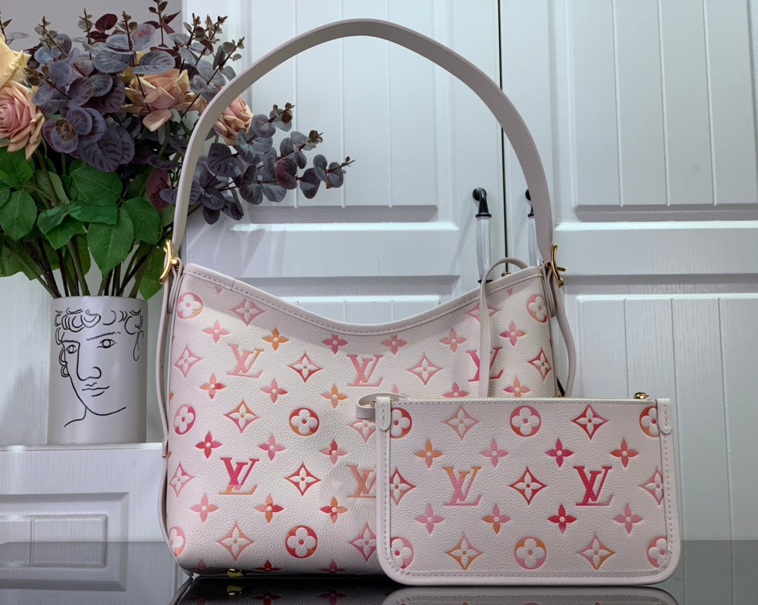 ＬＳ ＶＴＴＯＮ CARRYALL PM