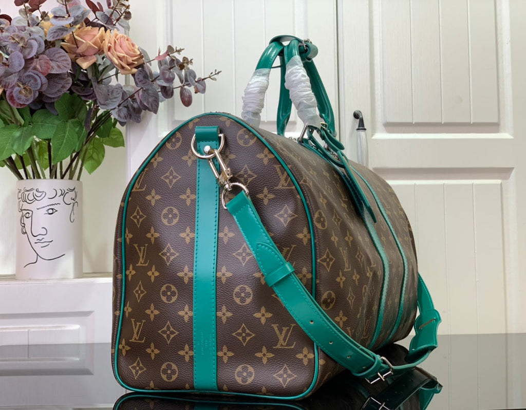 ＬＳ ＶＴＴＯＮ KEEPALL BANDOULIÈRE 50