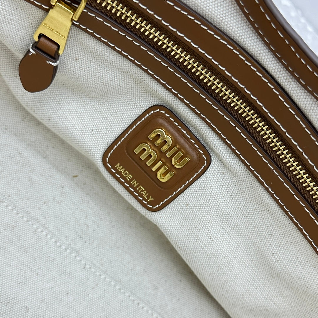 ＭＩ ＭＵ IVY CANVAS AND LEATHER TOTE BAG BEIGE/BRANDY