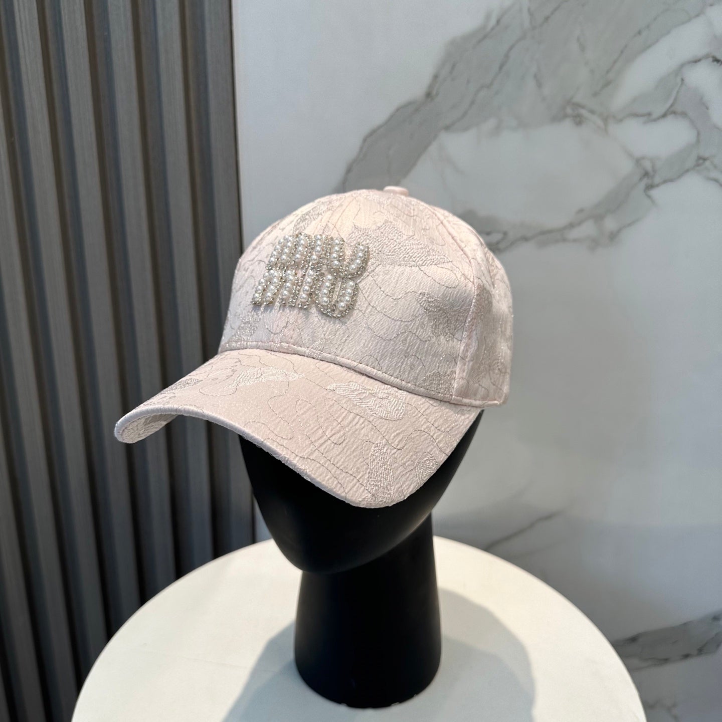 MIUMIU BASEBALL CAP STYLE 33