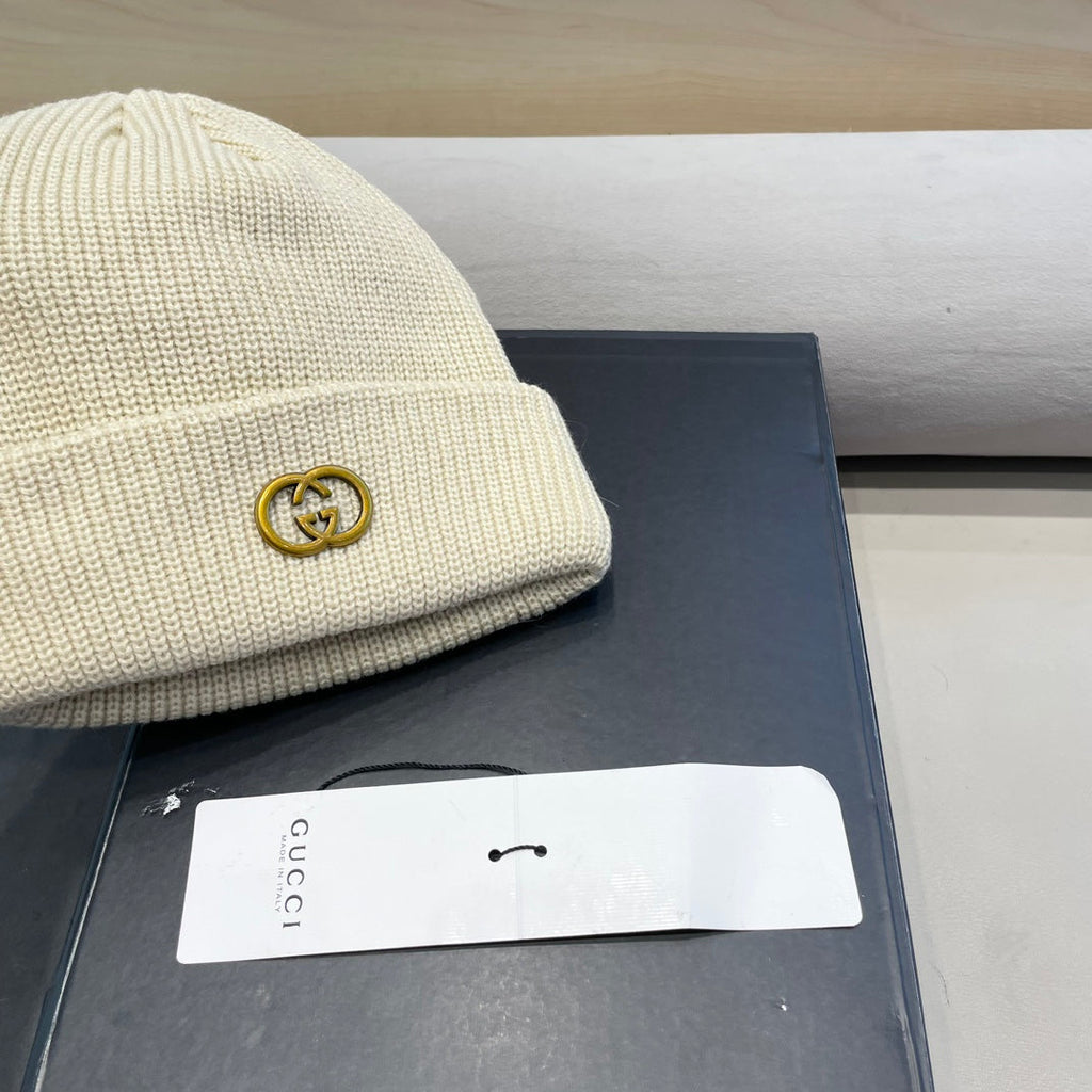 BEANIE HAT IN BISQUE BEIGE WOOL 433461