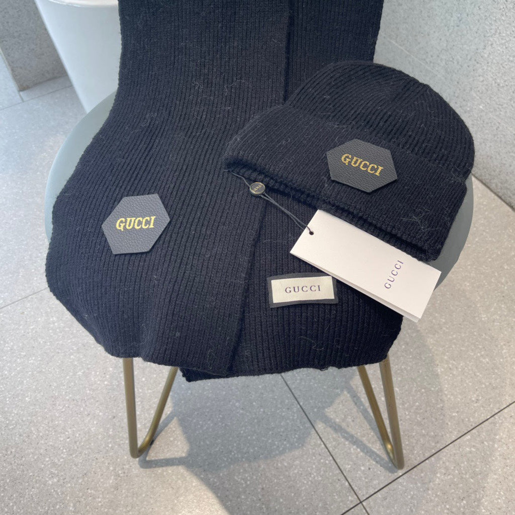 SET SCARF AND HAT IN BLACK WOOL 414805