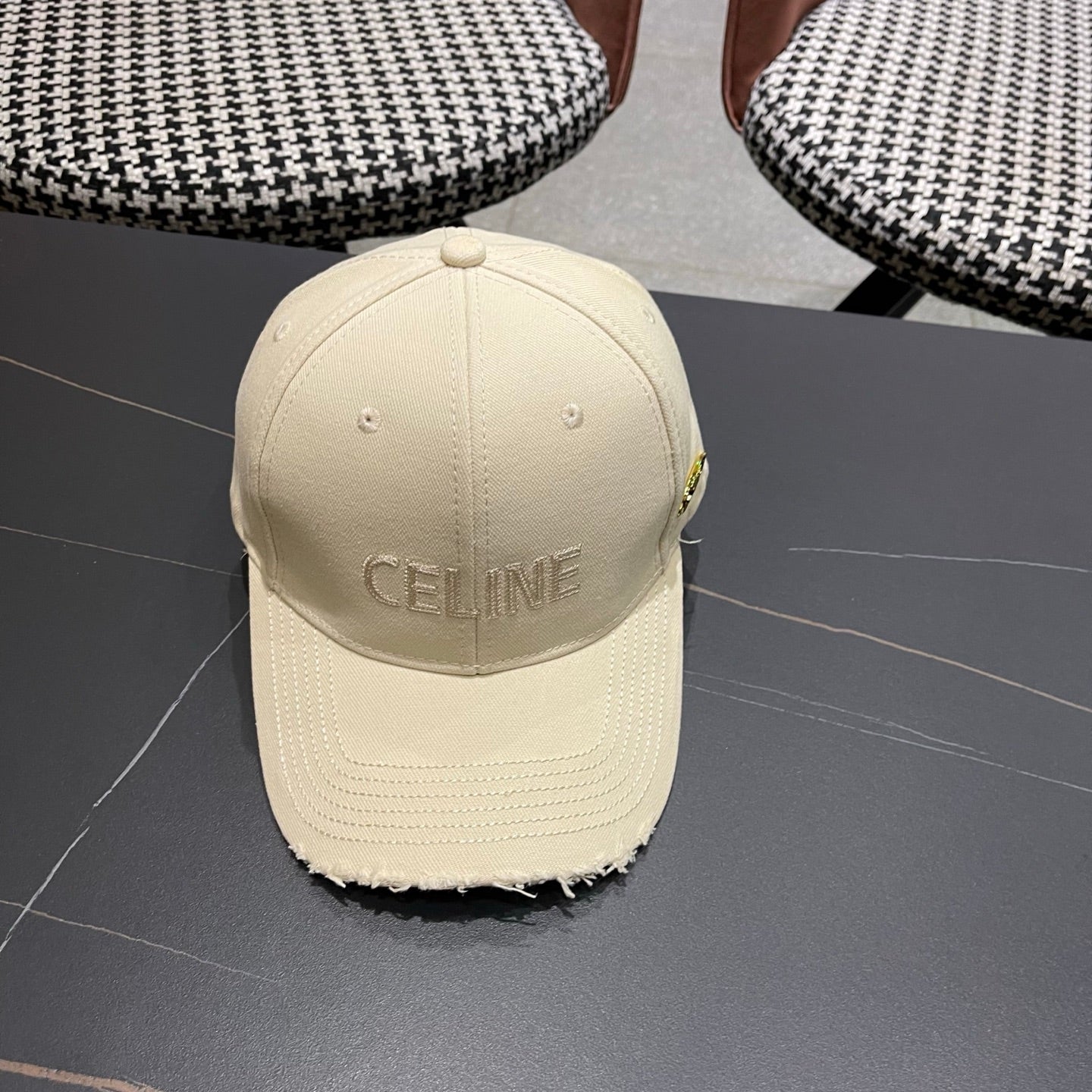 CELINE 26S BASEBALL CAP STYLE 69
