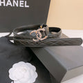 DOUBLE C BELT 20MM IN BLACK CALFSKIN WITH QUILTED STITCHING AND SPIRAL SILVER BUCKLE
