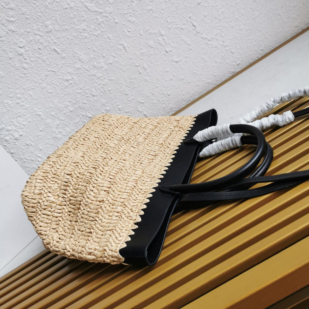 ＰＲＤＡ MEDIUM CROCHET AND LEATHER TOTE BAG
