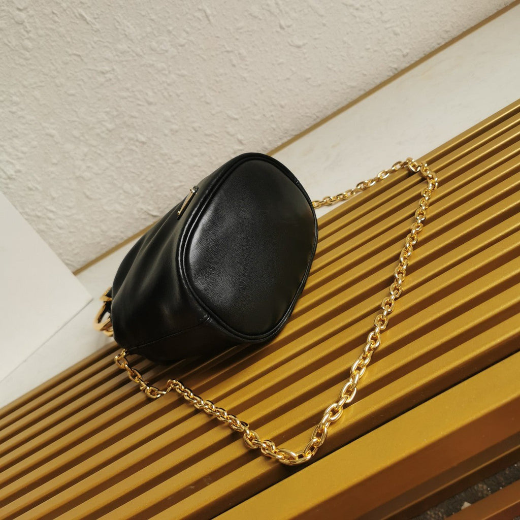 ＰＲＤＡ NAPPA LEATHER MINI BAG