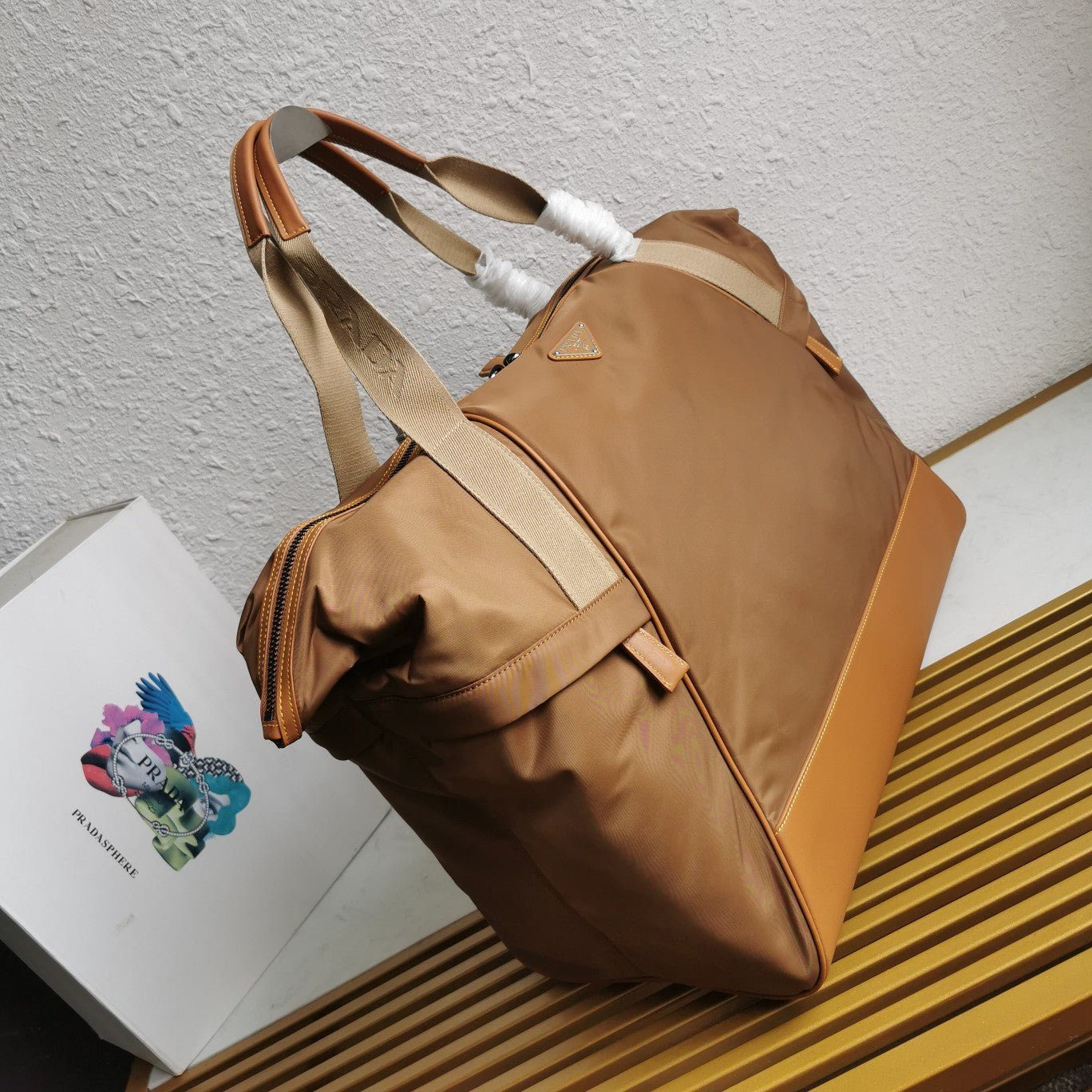 ＰＲＤＡ RE-NYLON AND LEATHER DUFFEL BAG CORK BEIGE