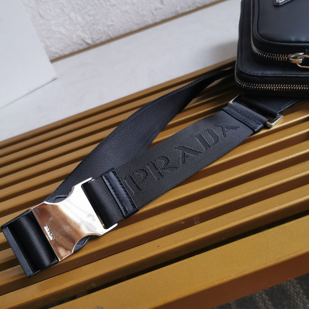 ＰＲＤＡ RE-NYLON AND LEATHER SHOULDER BAG