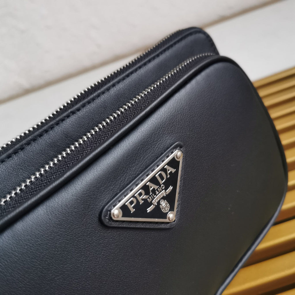 ＰＲＤＡ RE-NYLON AND LEATHER SHOULDER BAG