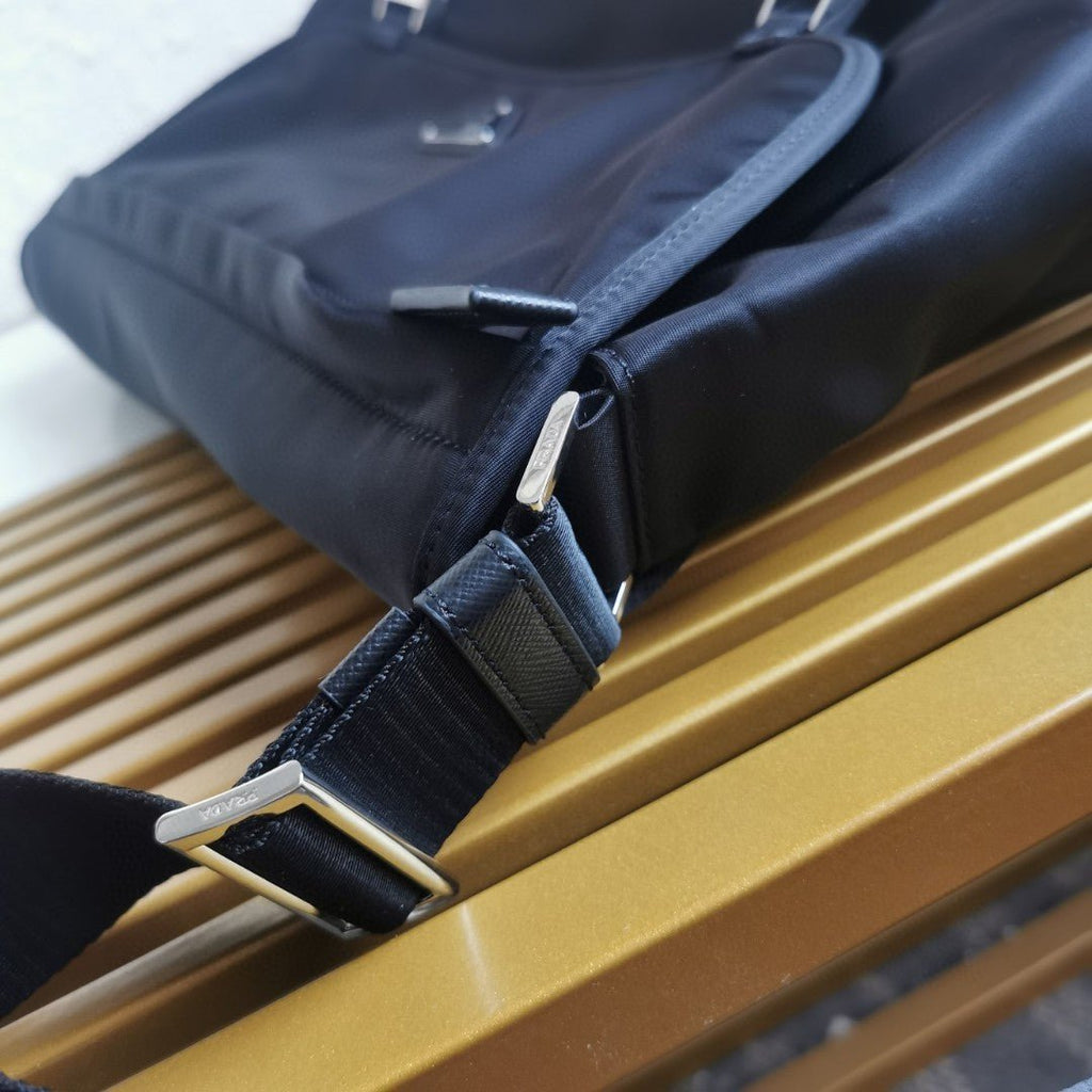ＰＲＤＡ RE-NYLON AND LEATHER SHOULDER BAG BLACK LARGE