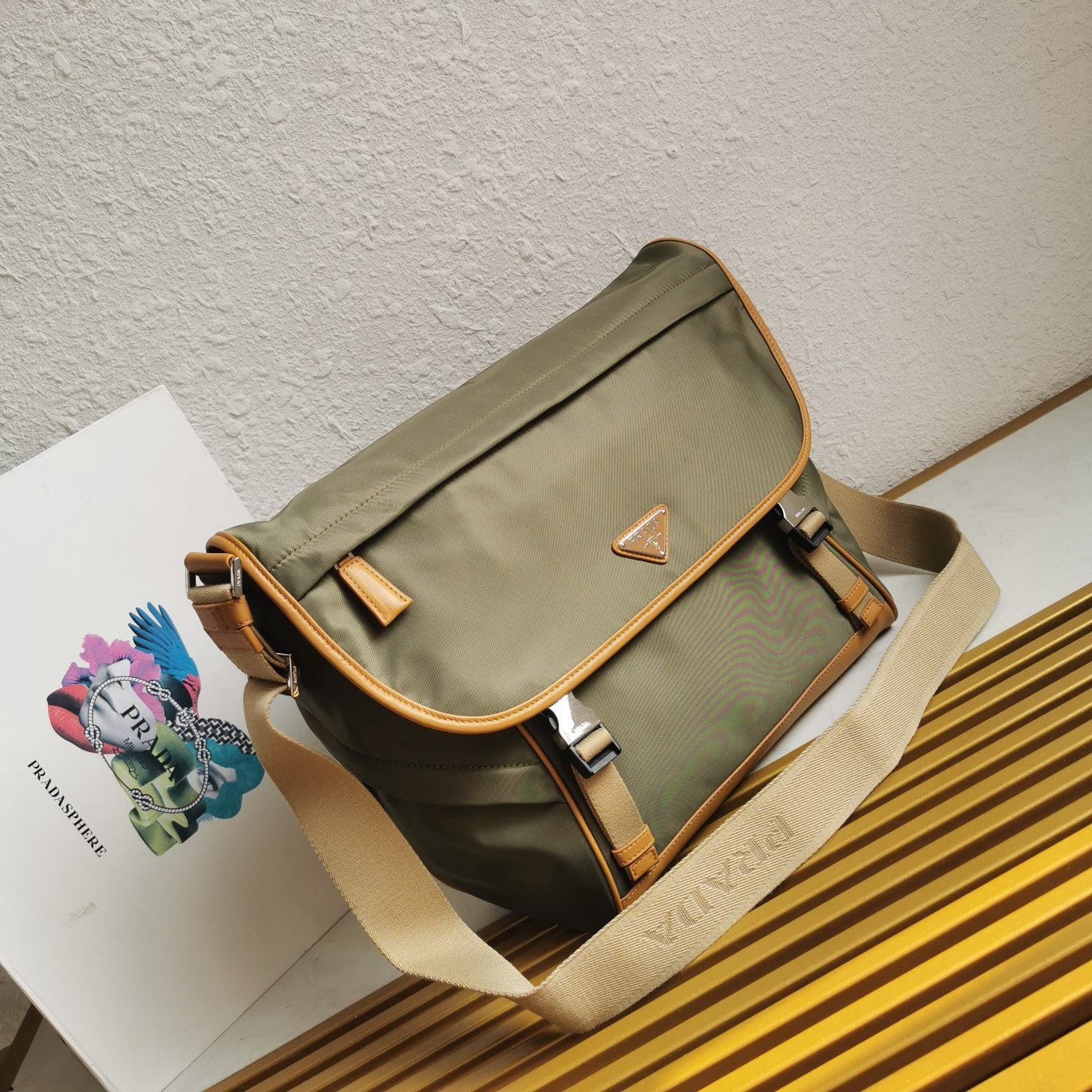 ＰＲＤＡ RE-NYLON AND LEATHER SHOULDER BAG LARGE
