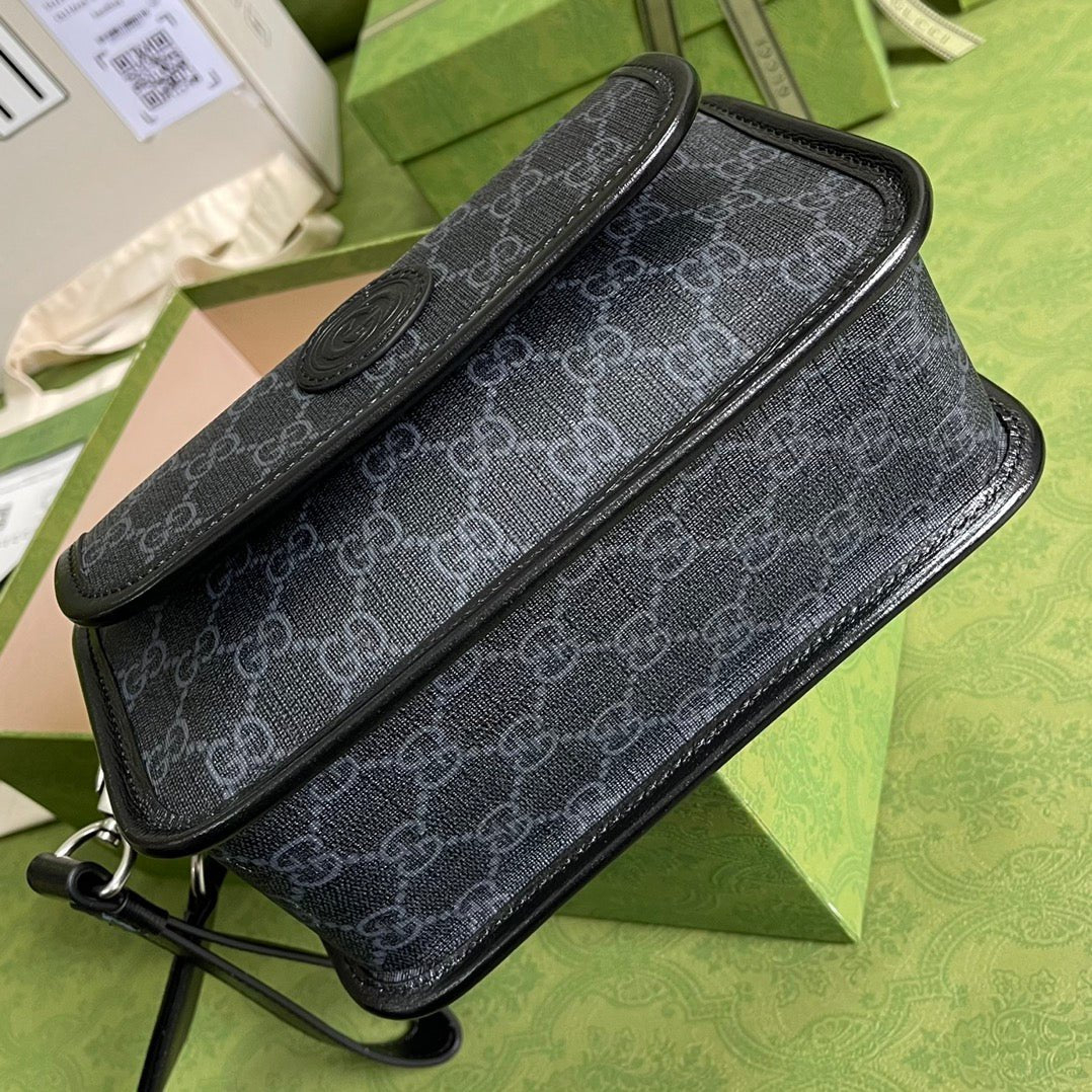 ＧＣＣＩRETRO GG SUPREME MESSENGER BAG BLACK