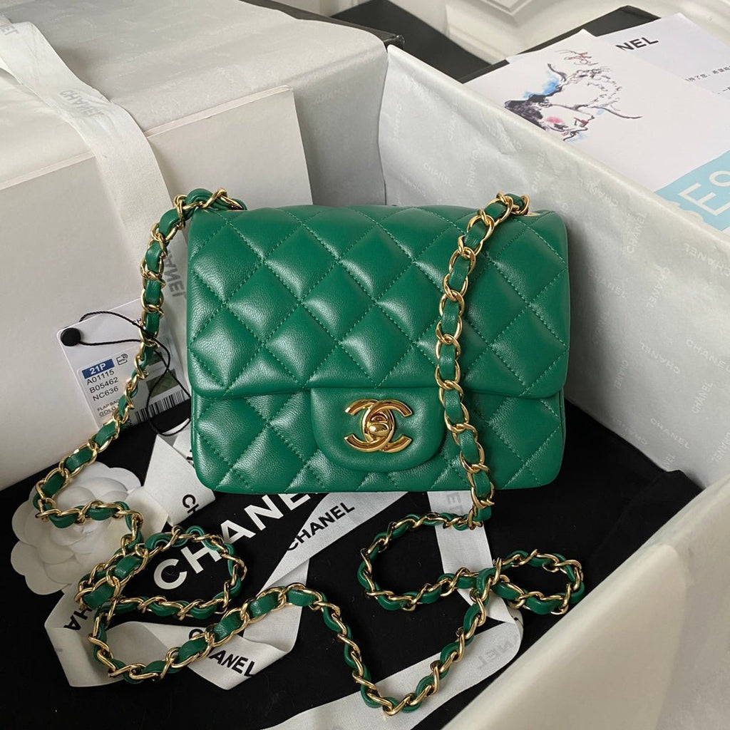 ＣＨＮＥＬCLASSIC FLAP BAG GREEN