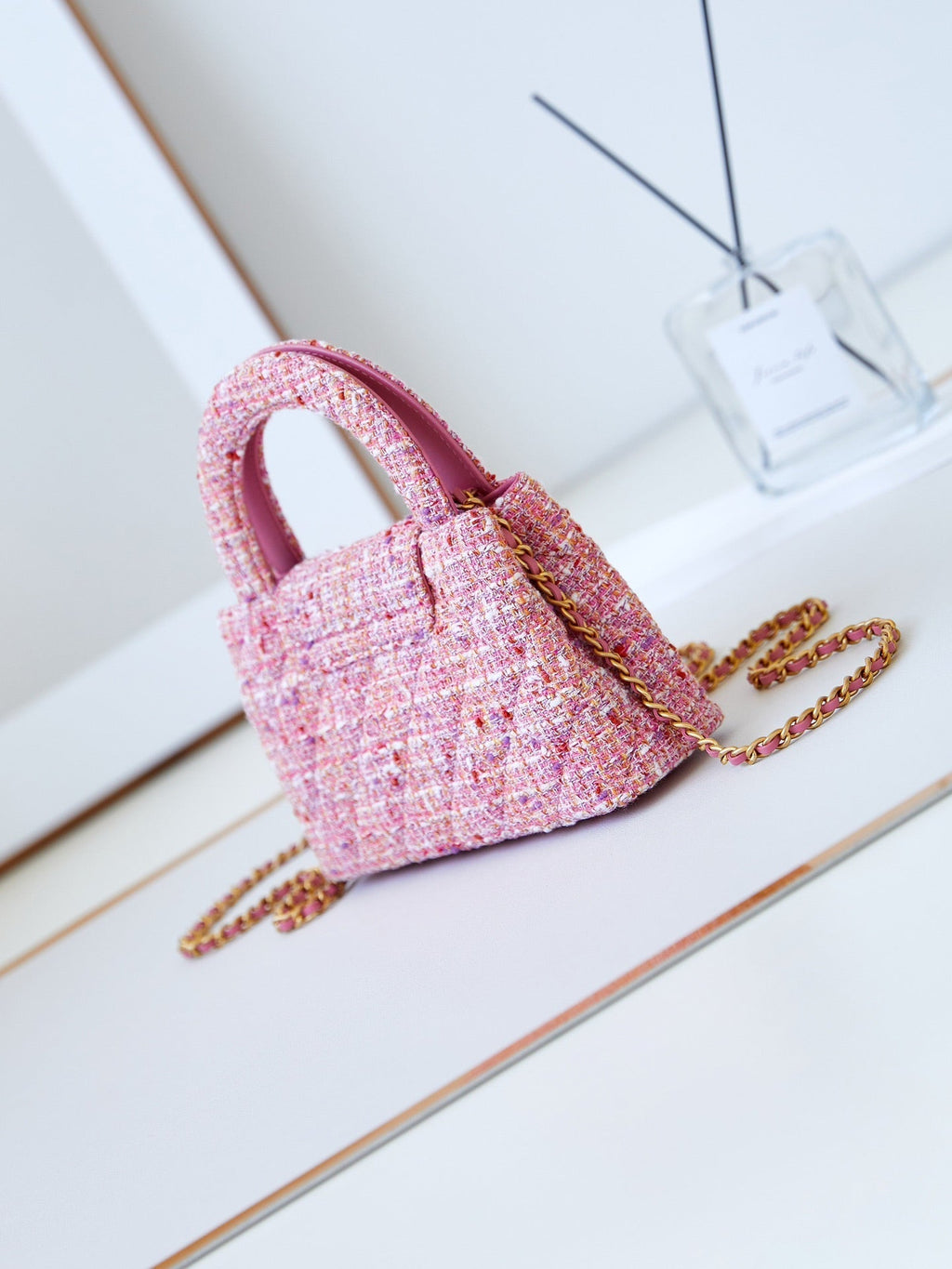 ＣＨＮＥＬMINI KELLY 23K TOP HANDLE PINK