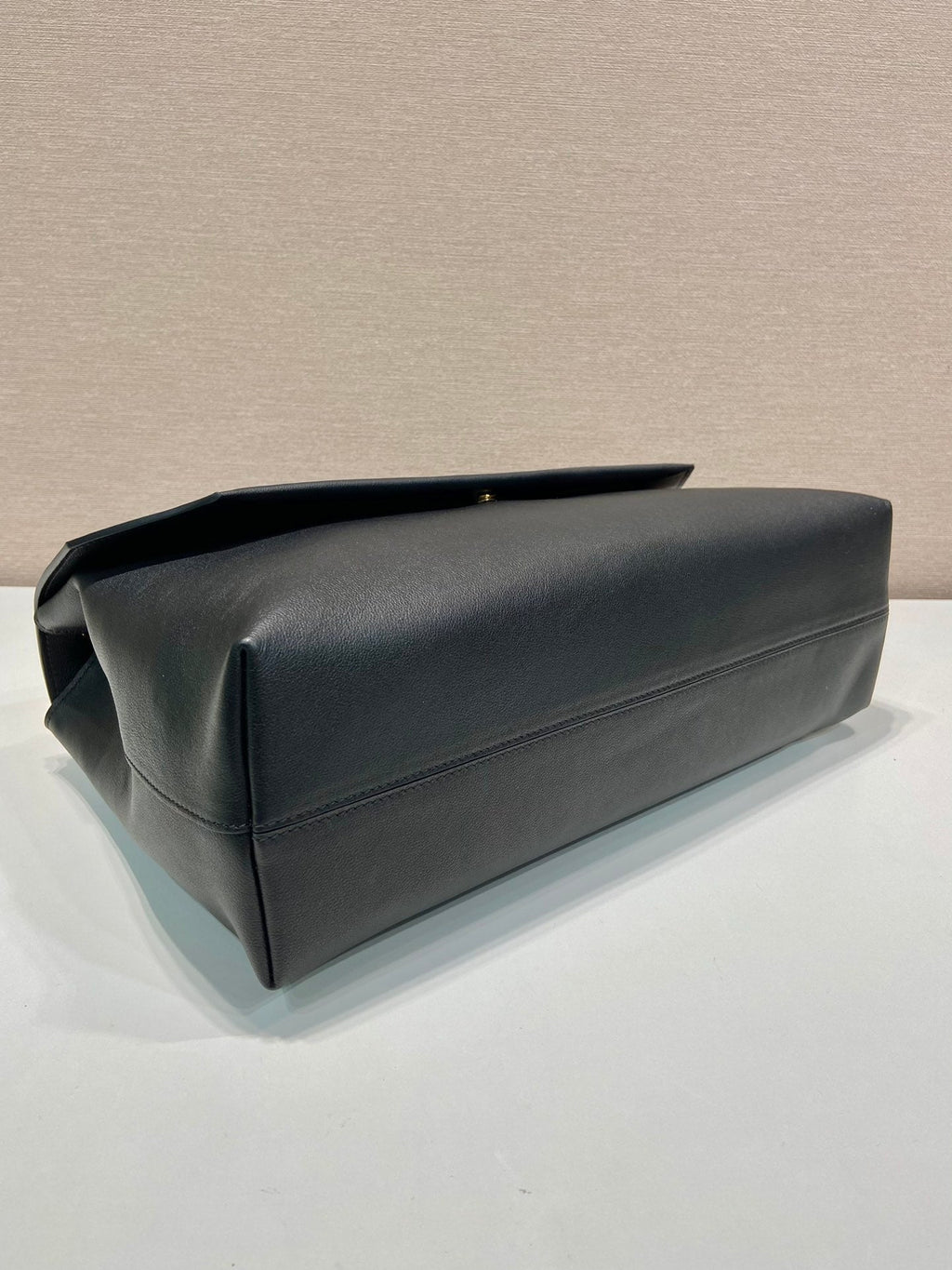 ＰＲＤＡ DOUX EXTRA LARGE LEATHER SHOULDER BAG BLACK