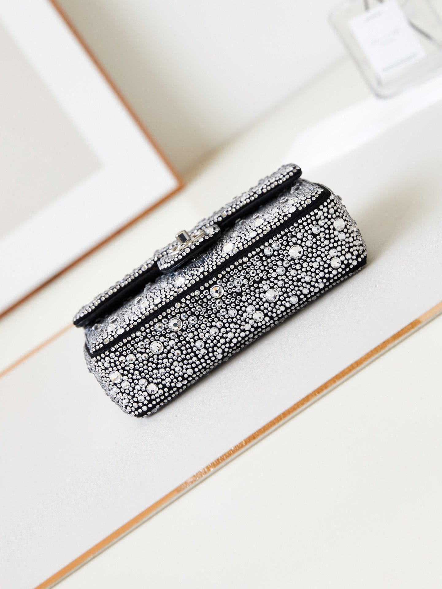 ＣＨＮＥＬSHOULDER BAG