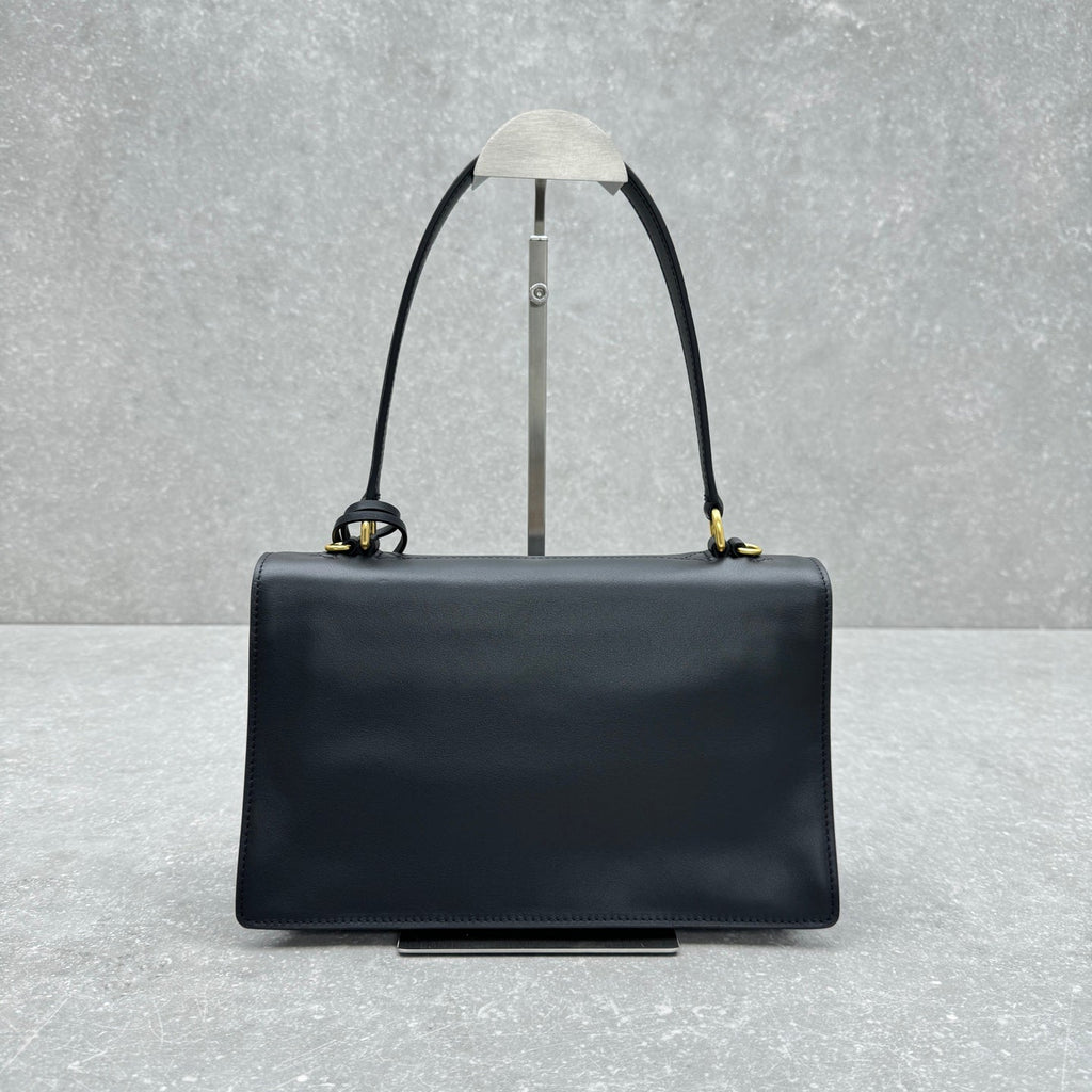 ＰＲＤＡ SOFT SOUND MEDIUM LEATHER SHOULDER BAG BLACK