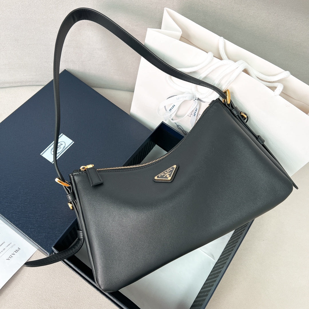 ＰＲＤＡ AIMÉE LARGE LEATHER SHOULDER BAG BLACK