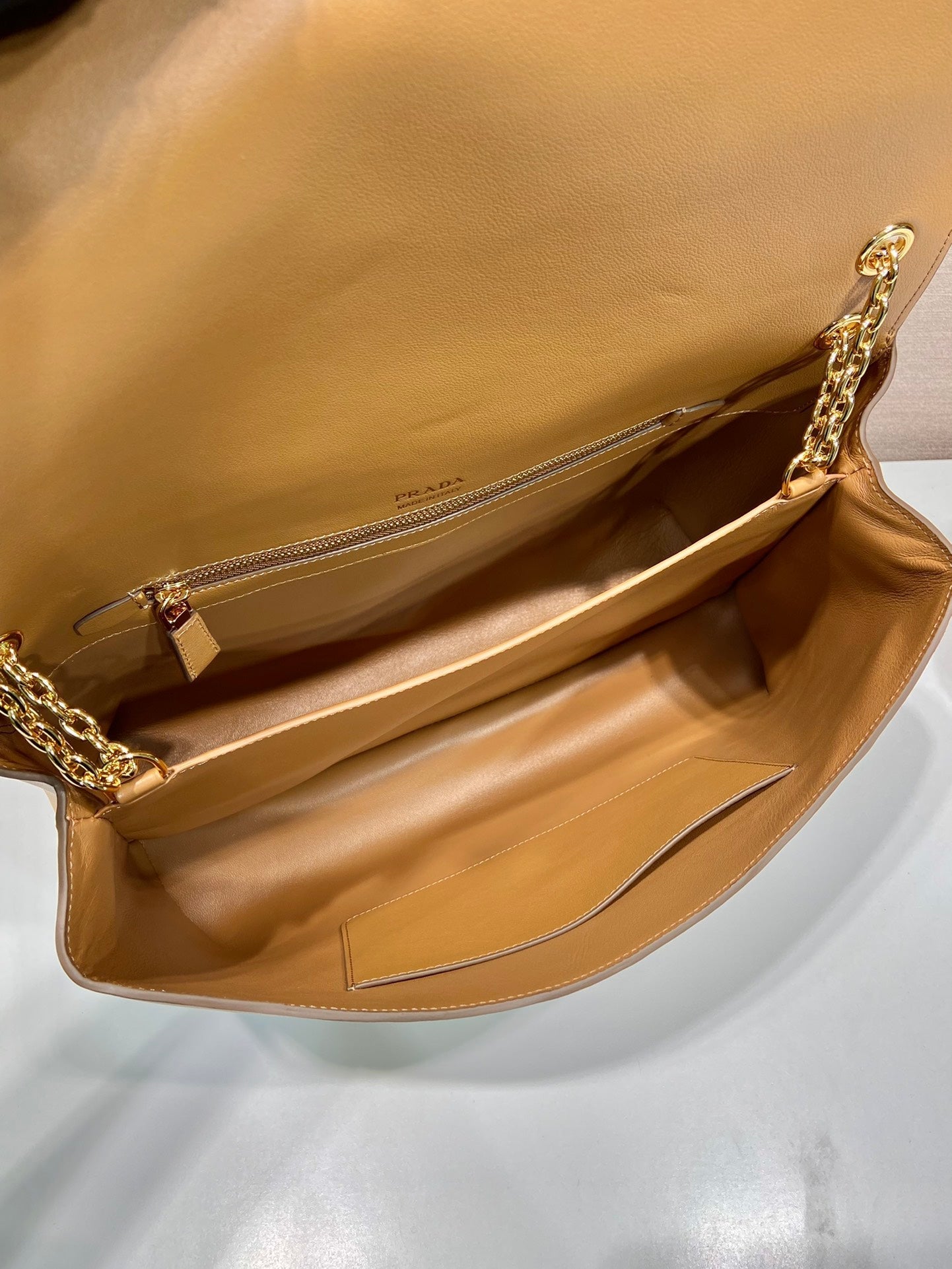 ＰＲＤＡ DOUX EXTRA LARGE LEATHER SHOULDER BAG CARAMEL