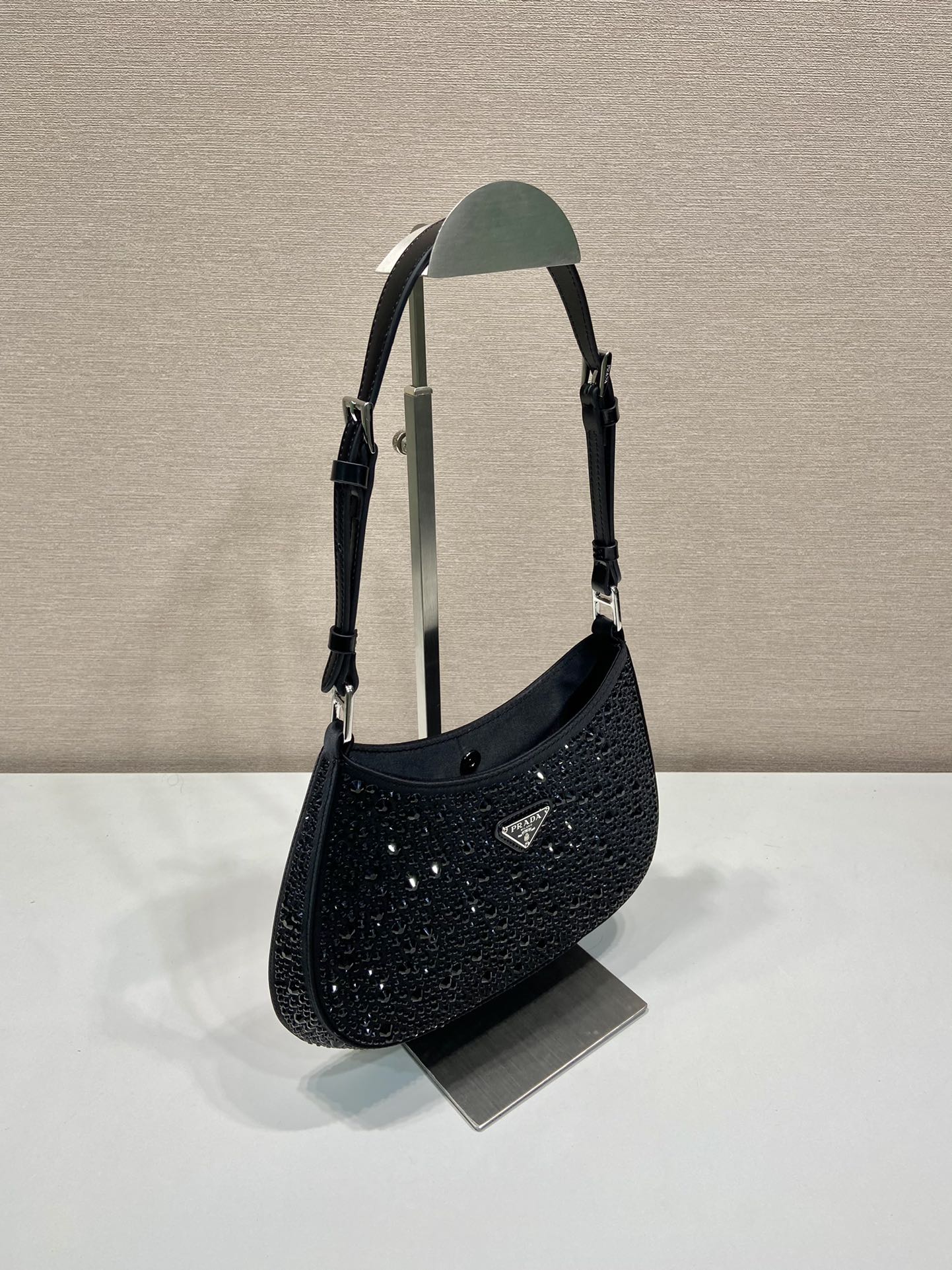 ＰＲＤＡ CLEO SATIN BAG WITH CRYSTALS