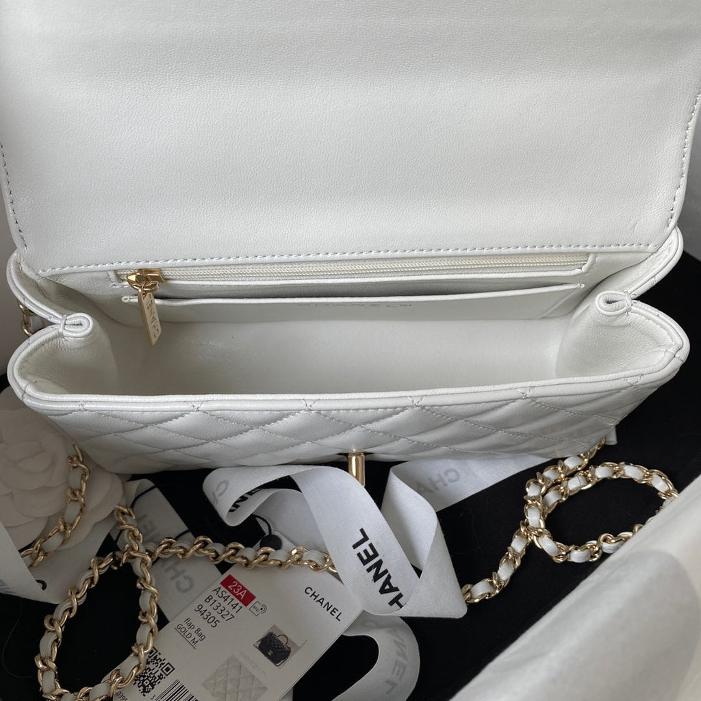 ＣＨＮＥＬFLAP BAG WITH TOP HANDLE WHITE