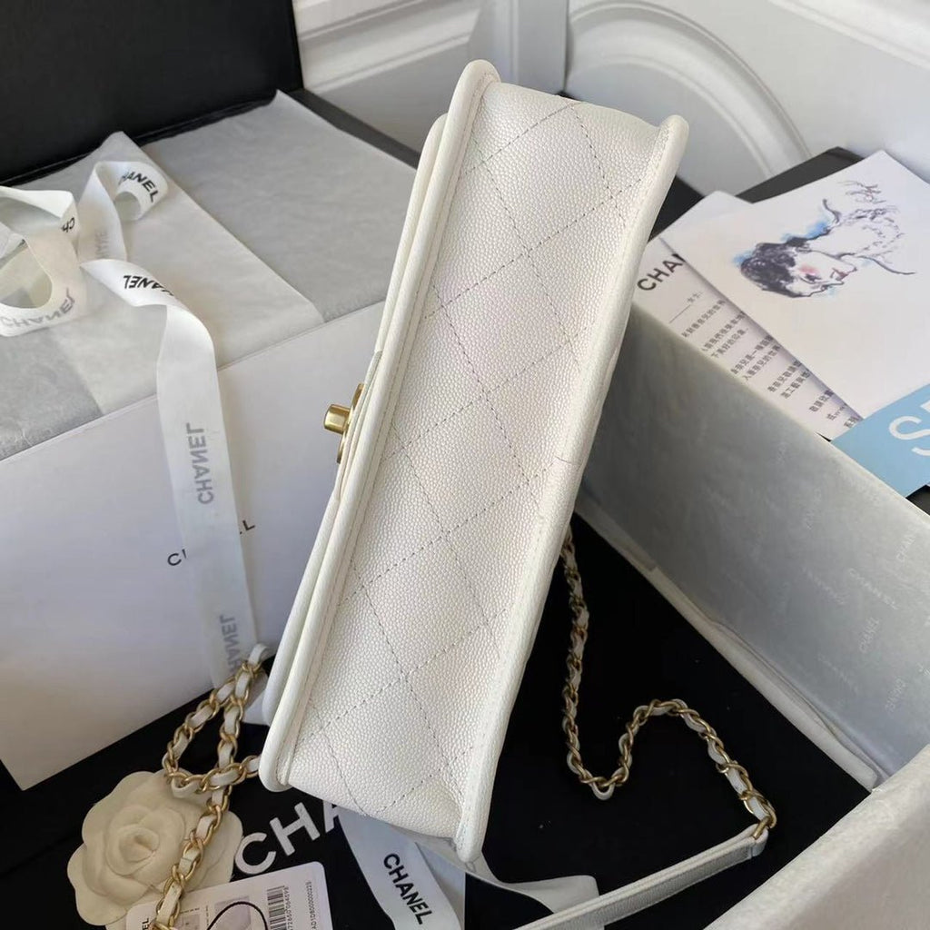 ＣＨＮＥＬ FLAP BAG WITH TOP HANDLE WHITE