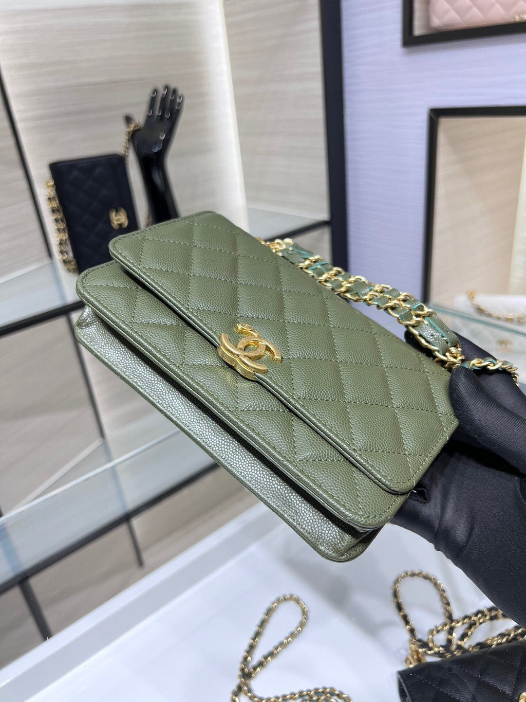 ＣＨＮＥＬ22K DOUBLE CHAIN BAG EBONY