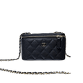 ＣＨＮＥＬCLASSIC VANITY CASE WITH CHAIN