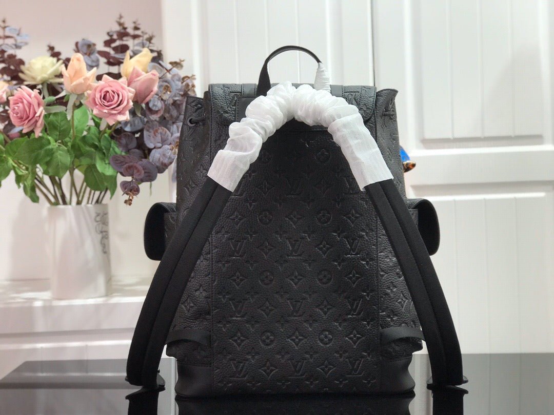 ＬＳ ＶＴＴＯＮ M55699 CHRISTOPHER BACKPACK LEATHER BLACK