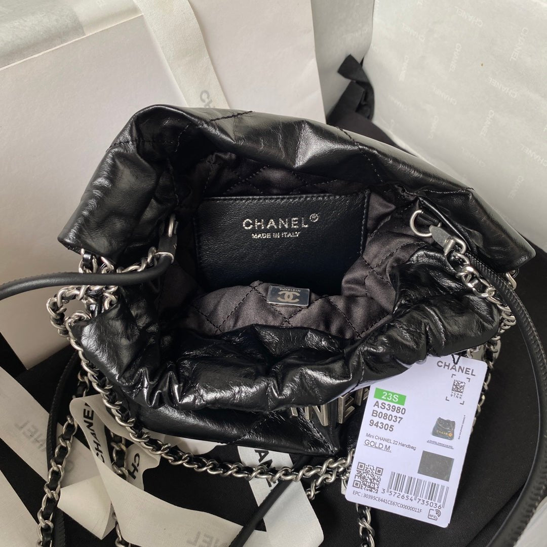 ＣＨＮＥＬ22 MINI HANDBAG BLACK SILVER METAL