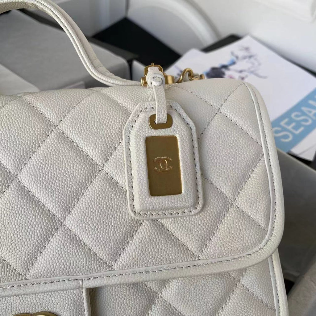 ＣＨＮＥＬ FLAP BAG WITH TOP HANDLE WHITE