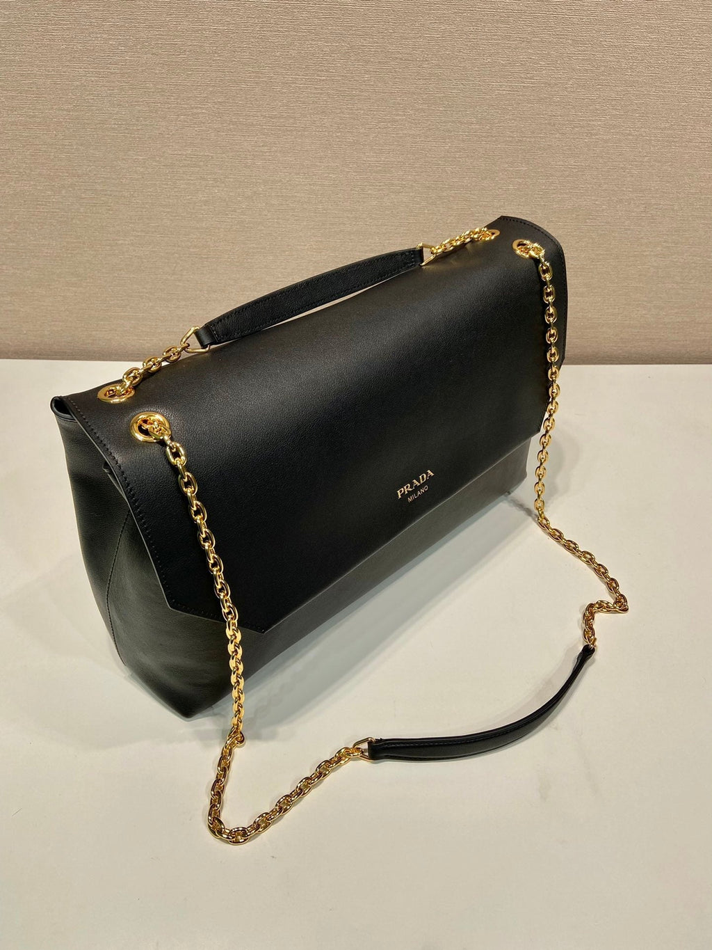 ＰＲＤＡ DOUX EXTRA LARGE LEATHER SHOULDER BAG BLACK
