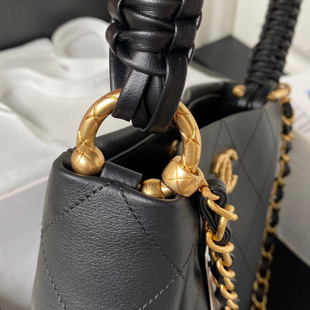 ＣＨＮＥＬCLASSIC CLUTCH WITH CHAIN BLACK