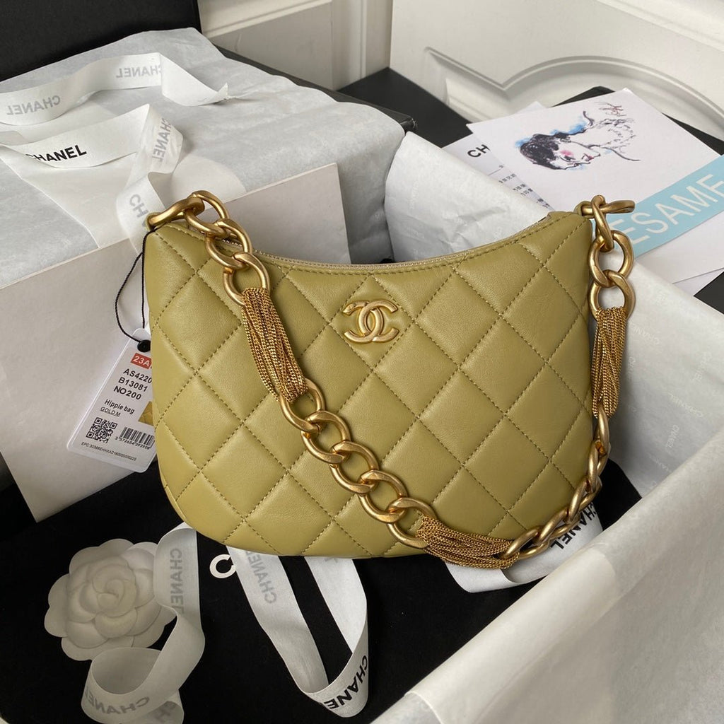 ＣＨＮＥＬHOBO BAG BRONZE