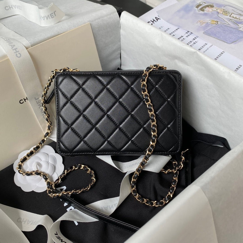 ＣＨＮＥＬCAMERA BAG BLACK