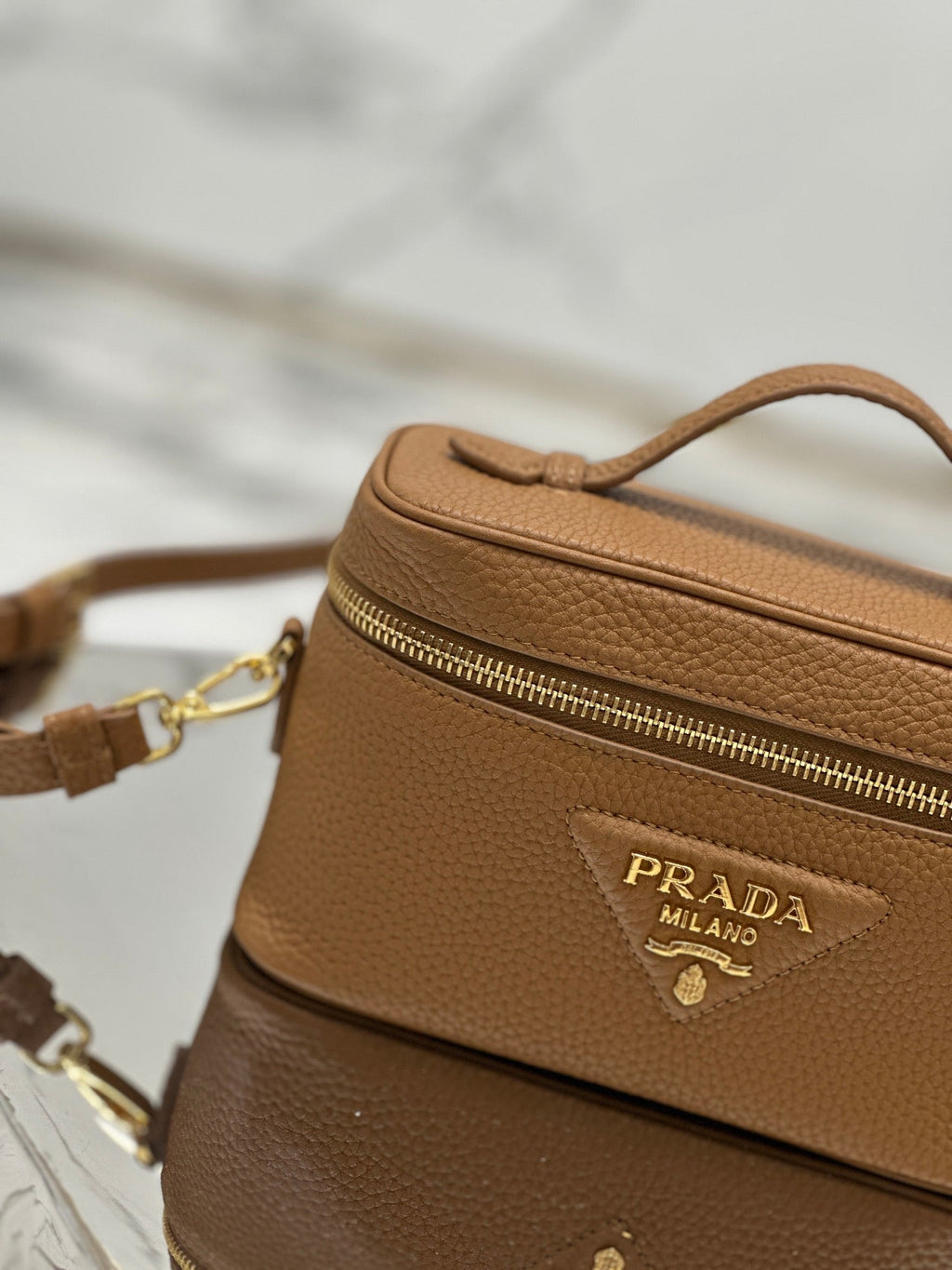 ＰＲＤＡ LEATHER MINI BAG COGNAC