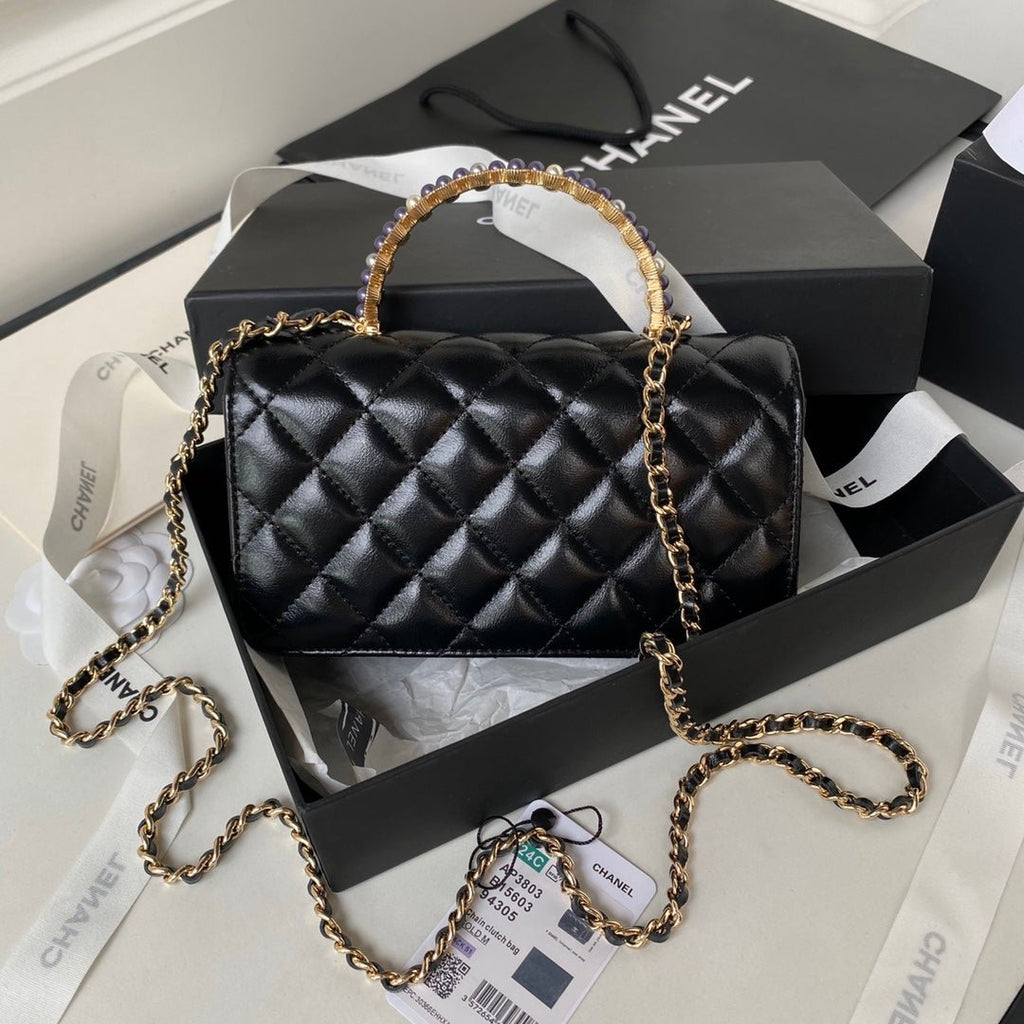 ＣＨＮＥＬCHAIN CLUTCH BAG BLACK