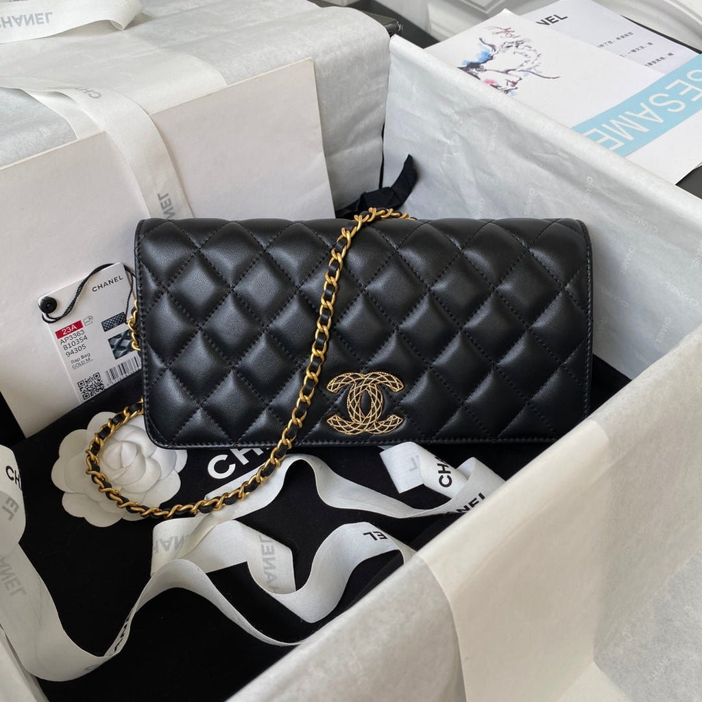 ＣＨＮＥＬCLASSIC WALLET ON CHAIN BLACK