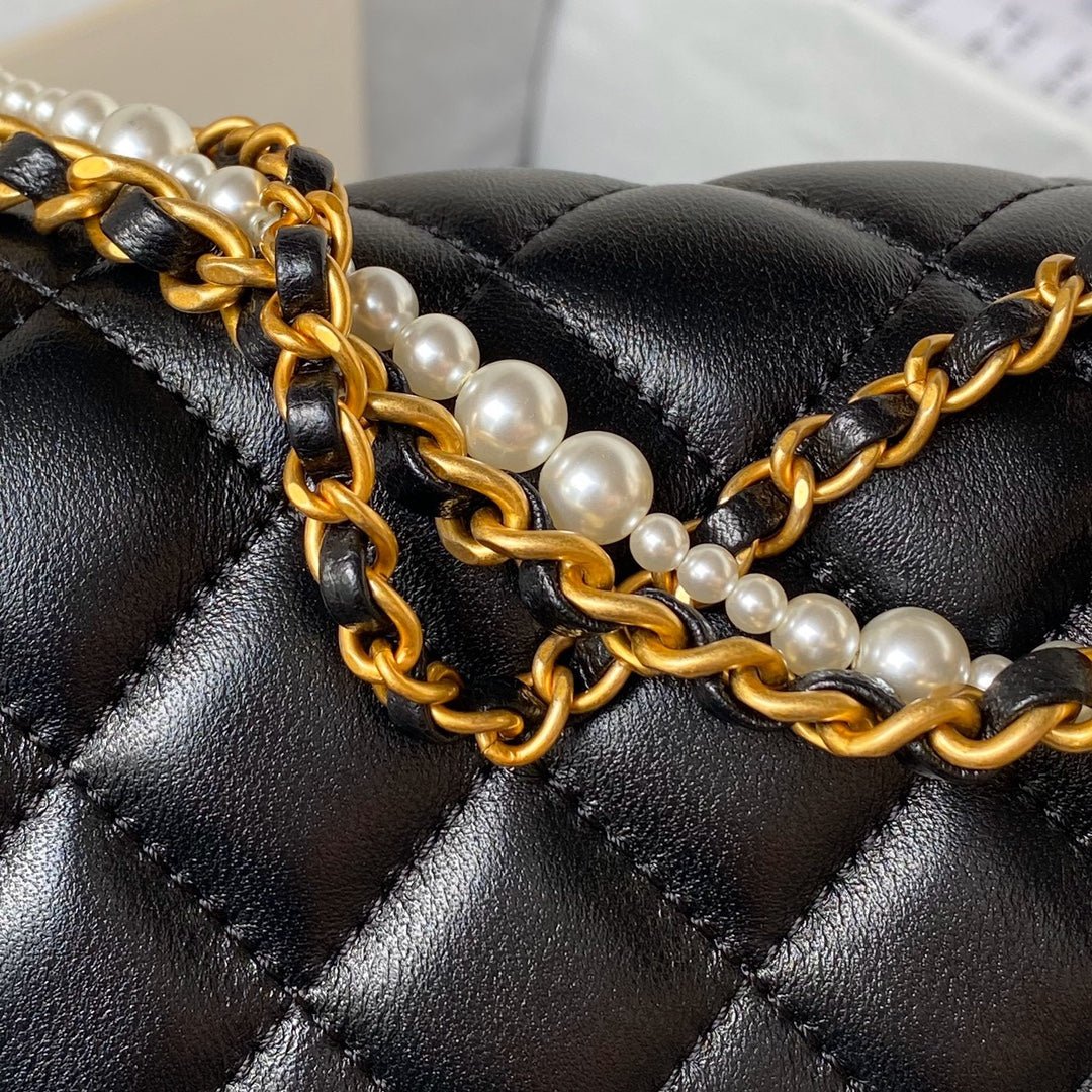 ＣＨＮＥＬ 24P CLASSIC HANDBAG BLACK