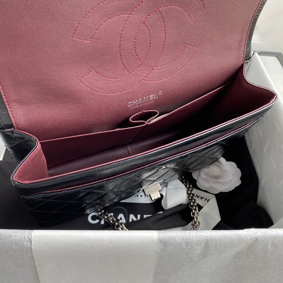 ＣＨＮＥＬ LARGE 2.55 HANDBAG SILVER METAL