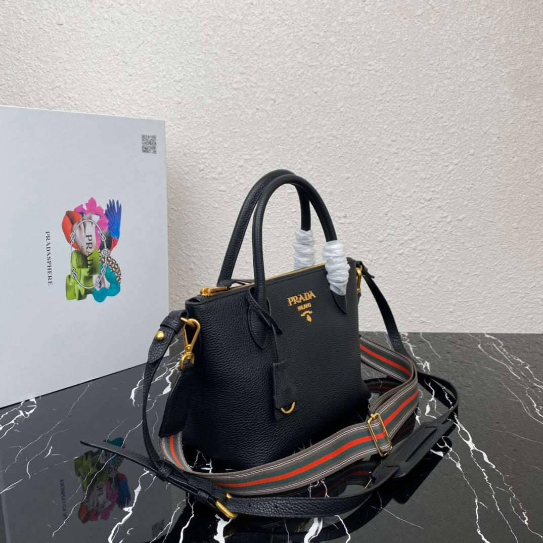 ＰＲＤＡ DAINO LEATHER TOTE BAG BLACK