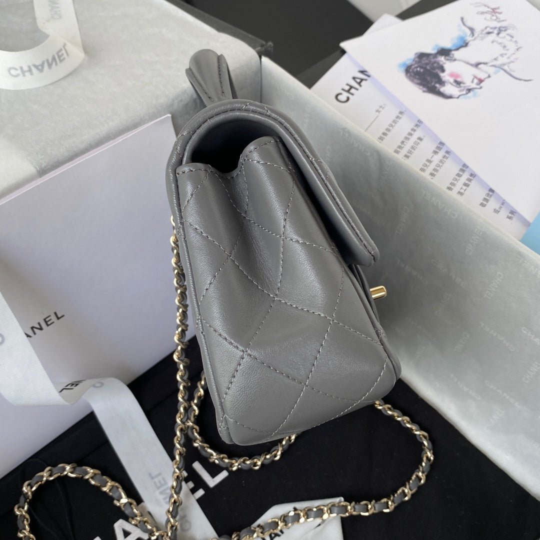 ＣＨＮＥＬMINI FLAP BAG WITH HANDLE GRAY